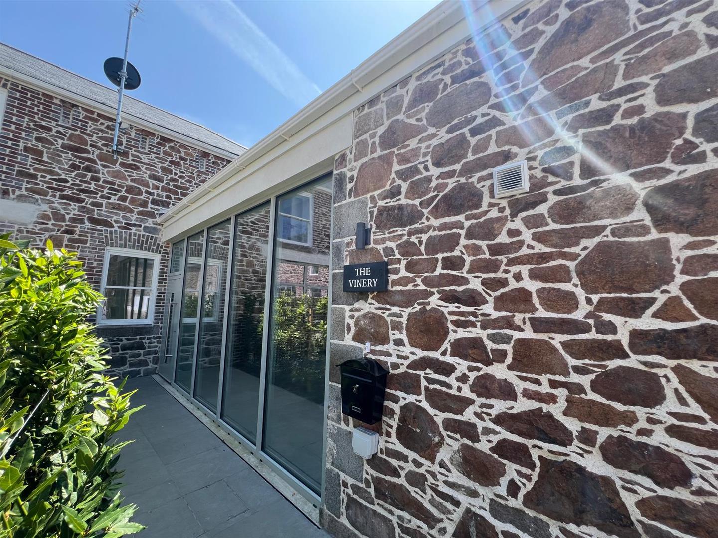 The Vinery, Heritage Farm, St Clements